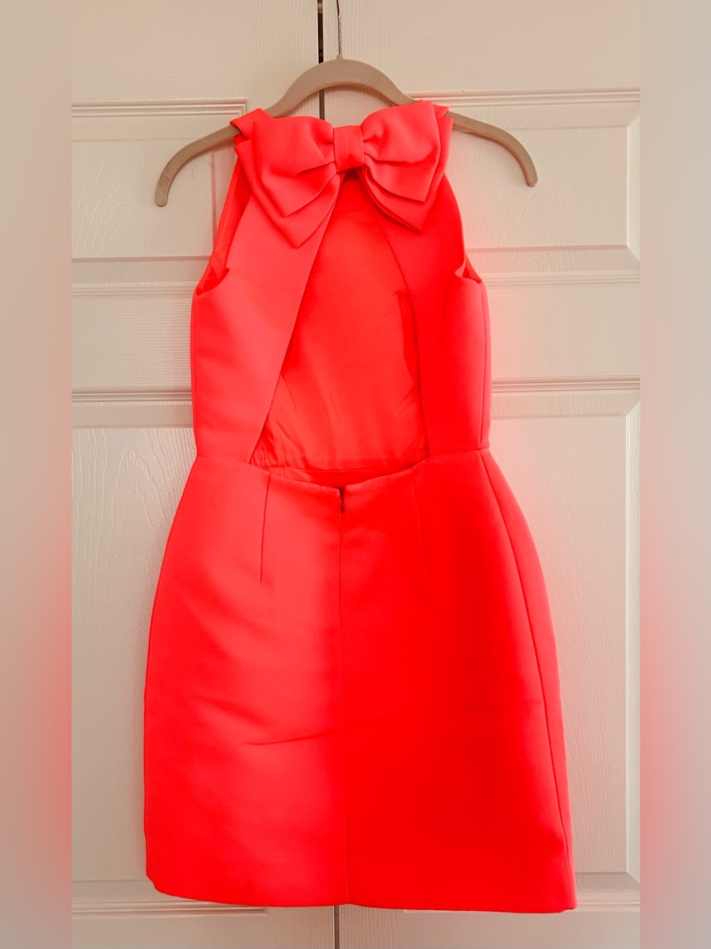 SOLD!! Kate spade New York bow back cupcake dress - Picture 2 of 8